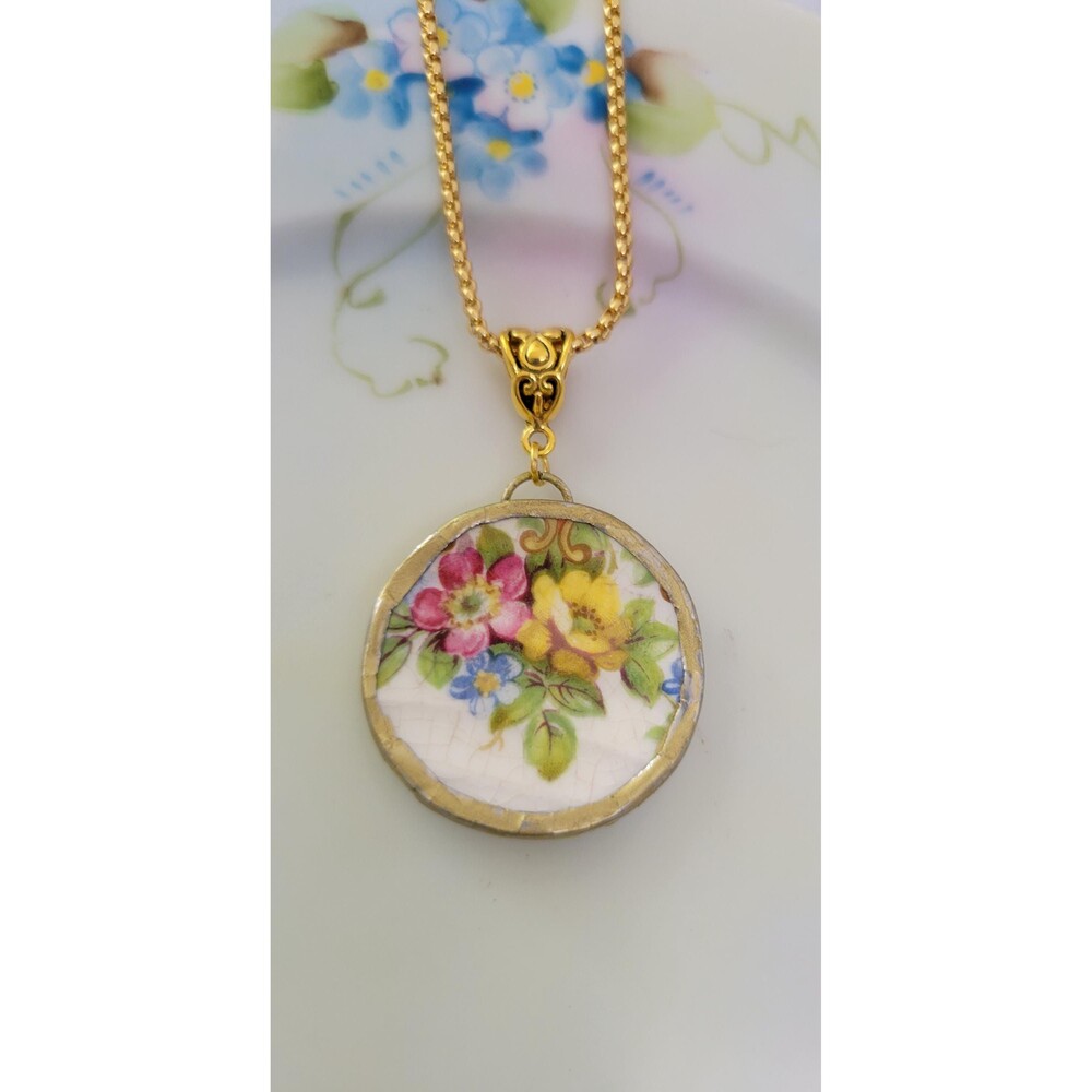 Vintage Broken China Floral Pendant Necklace with Yellow Rose & Pink Peony